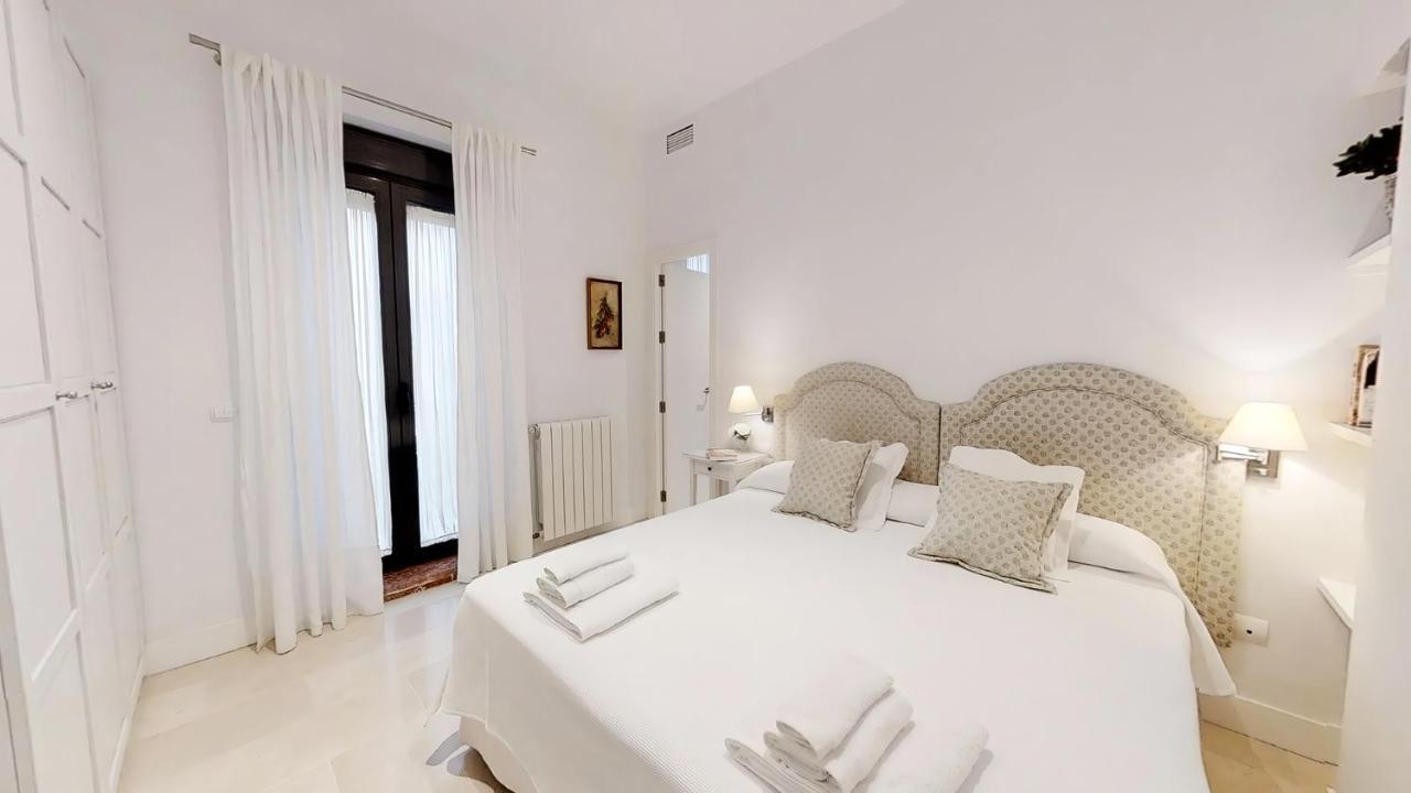 Sevilla Luxury Rentals - Alcazar Exterior foto